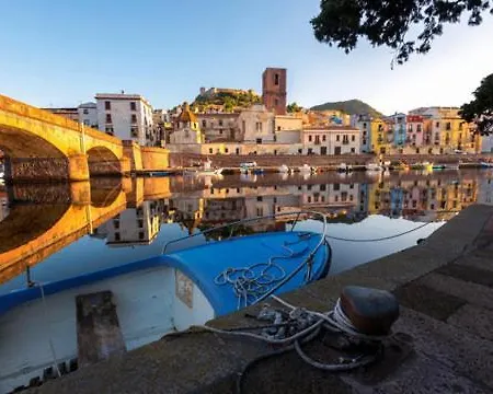 Su Sorighe. 公寓 *