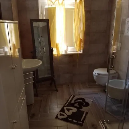 Su Sorighe. Apartment