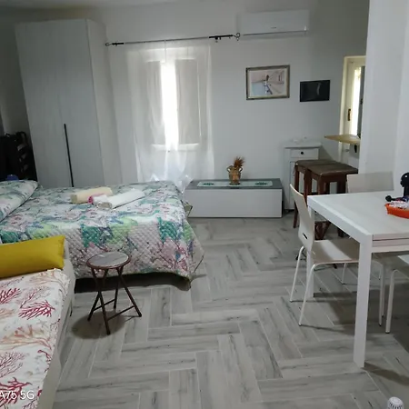 Su Sorighe. Apartment